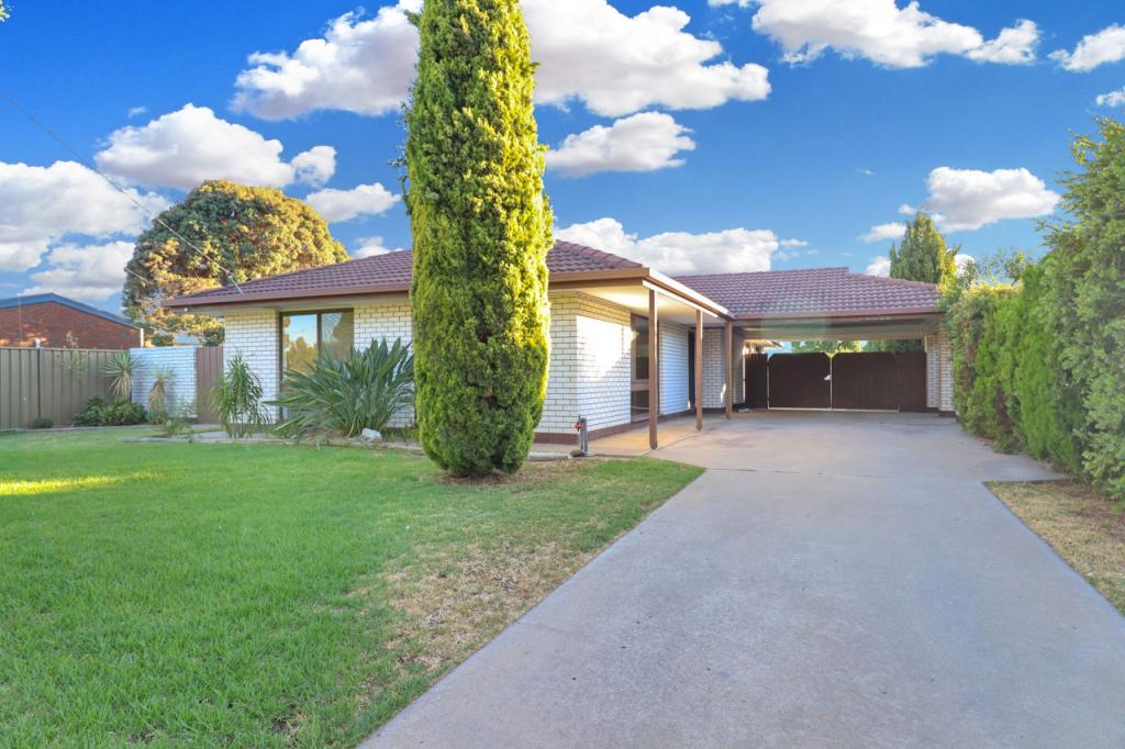 4 Holden Ct, Deniliquin, NSW 2710