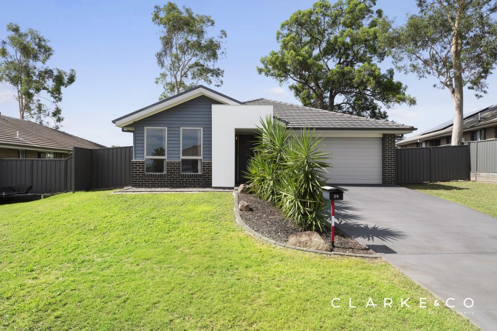 29 Glen Cl, Heddon Greta, NSW 2321