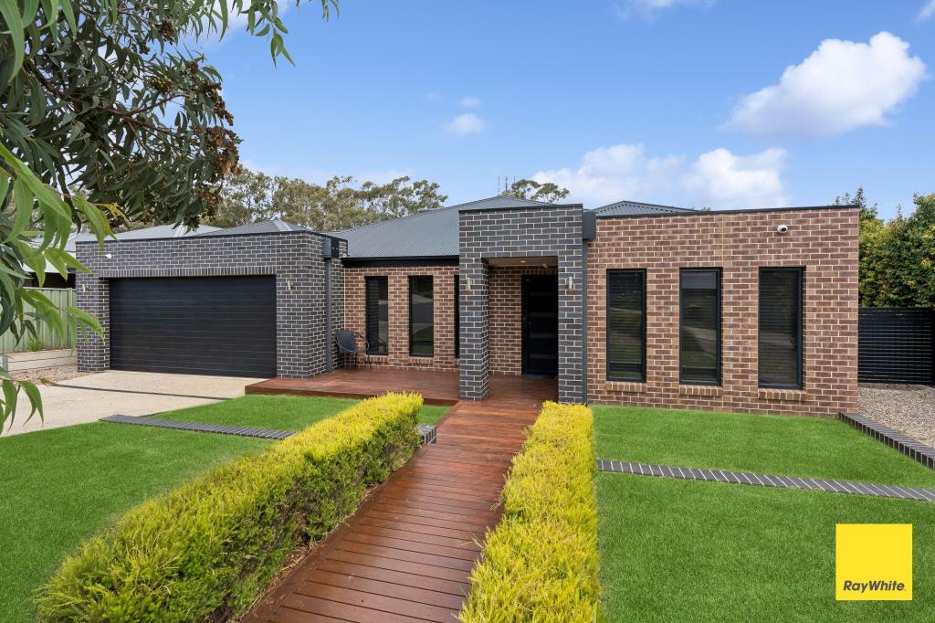 6 Merlot Cl, Maiden Gully, VIC 3551