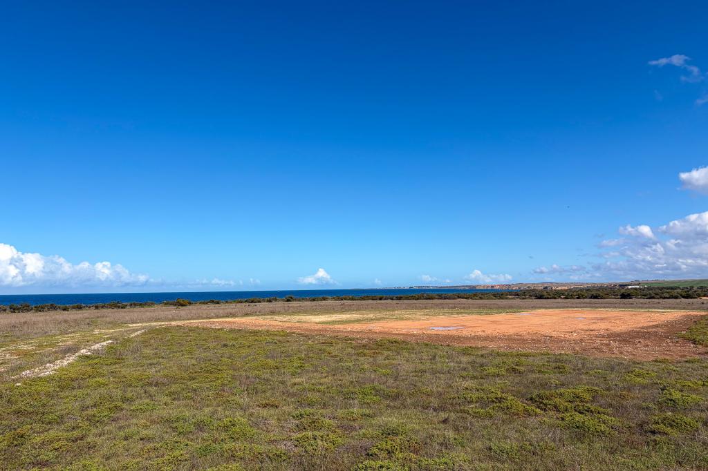 LOT 4 LINCOLN HWY, PORT NEILL, SA 5604