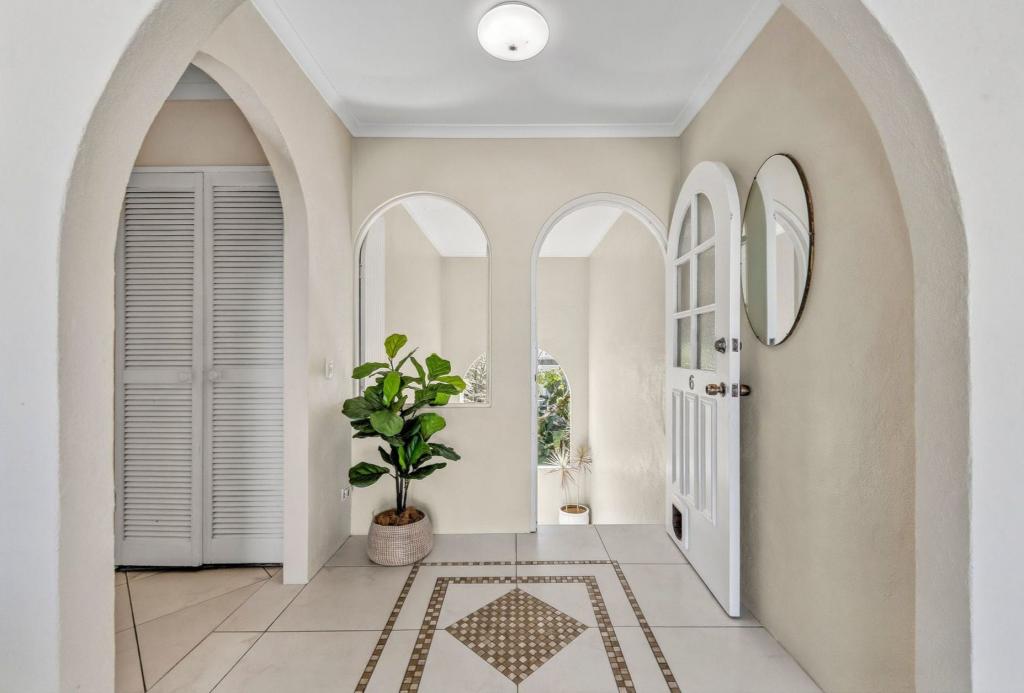 6/10 Edgar Bennett Ave, Noosa Heads, QLD 4567