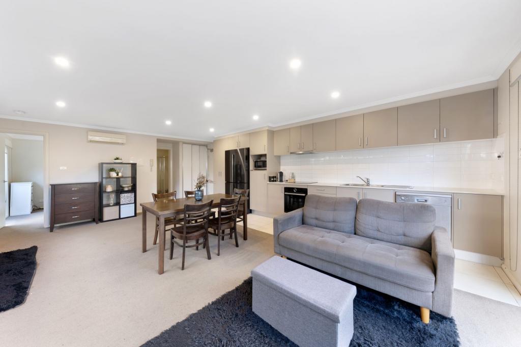 2/19 De Burgh St, Lyneham, ACT 2602