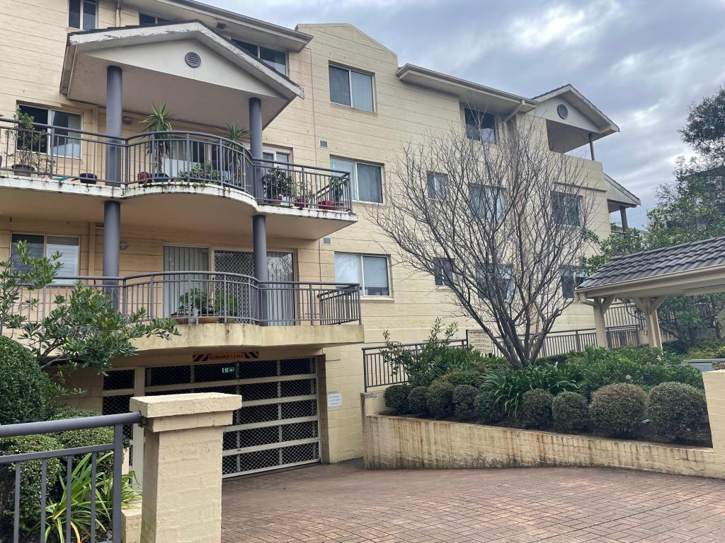 22/37-39 Sherbrook Rd, Hornsby, NSW 2077