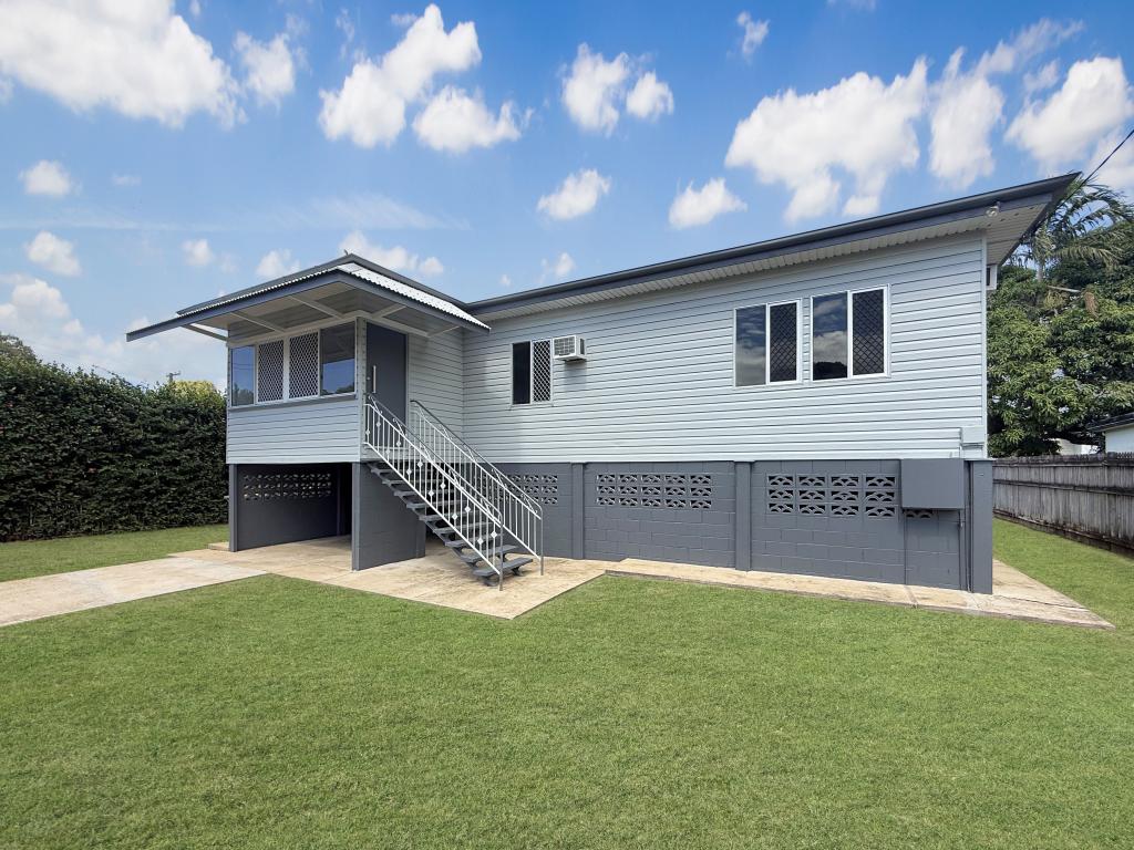 4 CARCOOLA ST, CRANBROOK, QLD 4814
