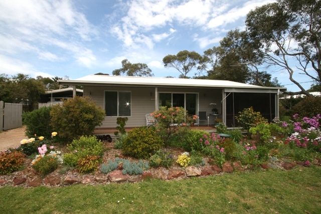 19 Morgan St, Cowes, VIC 3922
