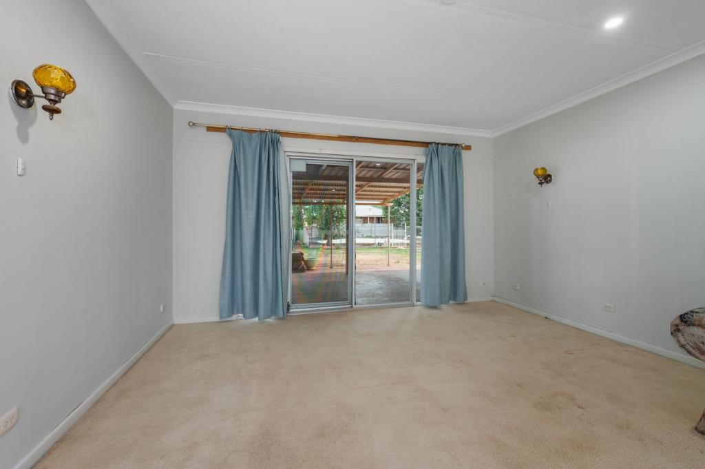 257 Burt St, Victory Heights, WA 6432