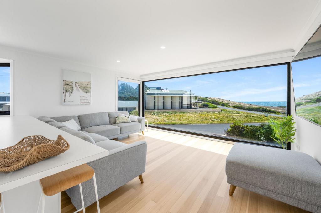 10 Bermingham Cres, Robe, SA 5276