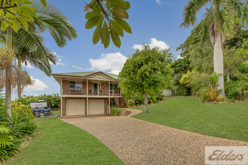 7 SELWYN CL, TELINA, QLD 4680