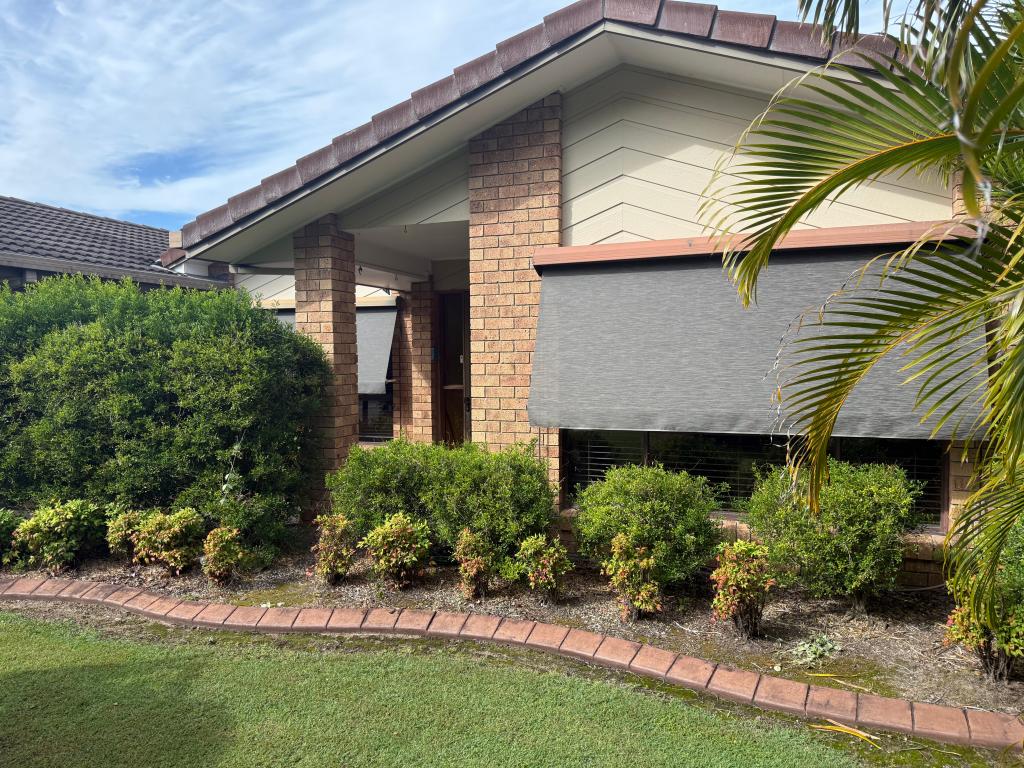 27 Honeysuckle Ave, Kawungan, QLD 4655