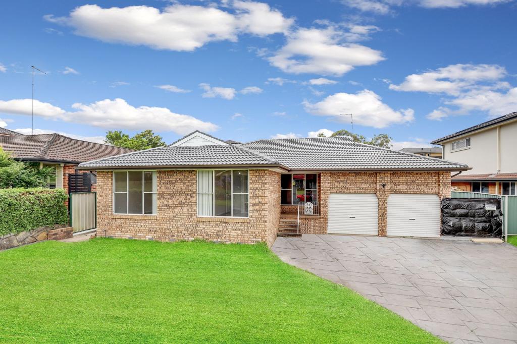 16 Leicester Way, St Clair, NSW 2759
