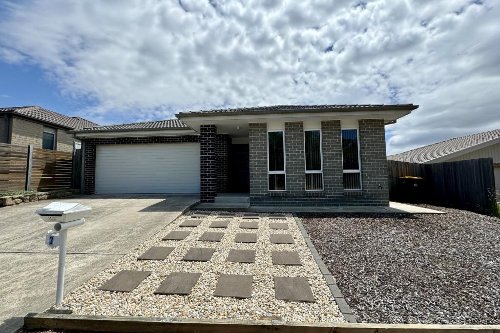 3 Beanland St, Casey, ACT 2913