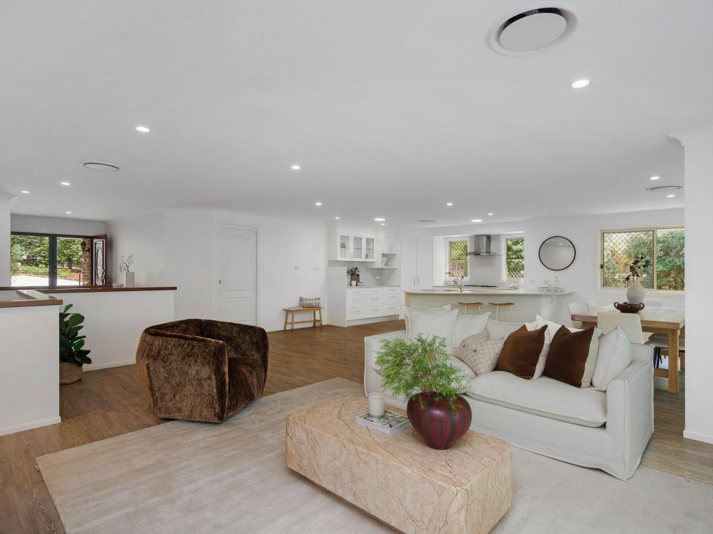 24 PALMVALE DR, GOONELLABAH, NSW 2480