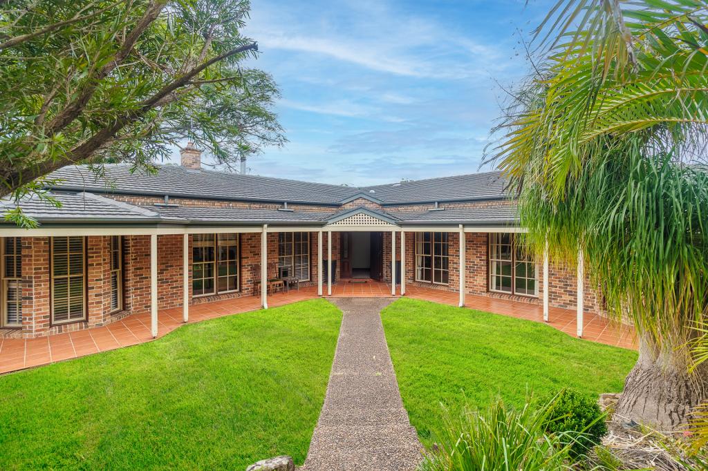 18 Stewart Dr, Castle Hill, NSW 2154
