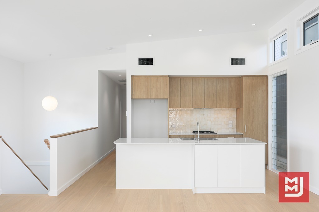 30b Lawrence Hargrave Dr, Austinmer, NSW 2515