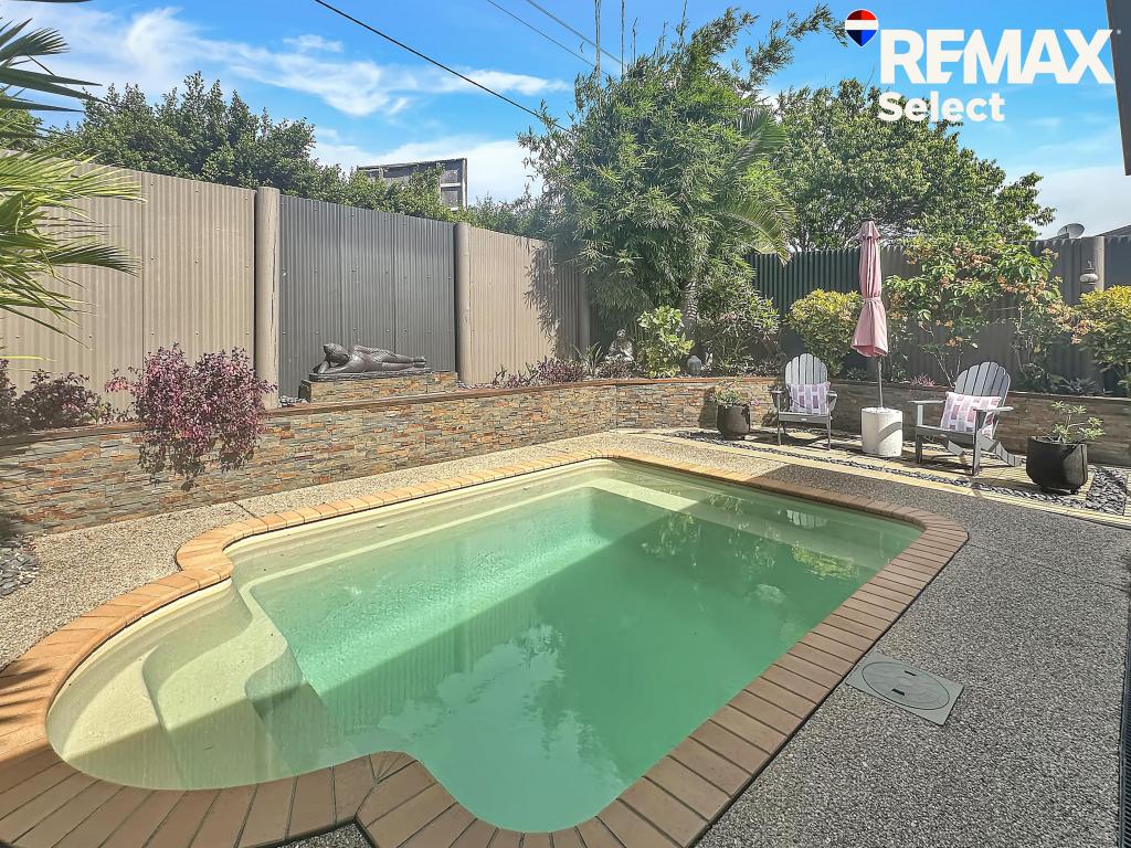 32 Helmsman Dr, Bucasia, QLD 4750