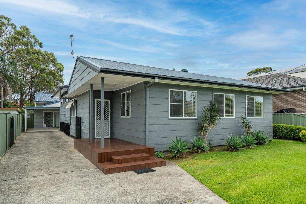 8 Boongala Ave, Empire Bay, NSW 2257