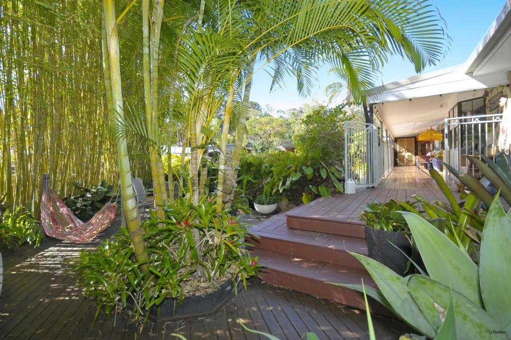 19 Balsa St, Elanora, QLD 4221