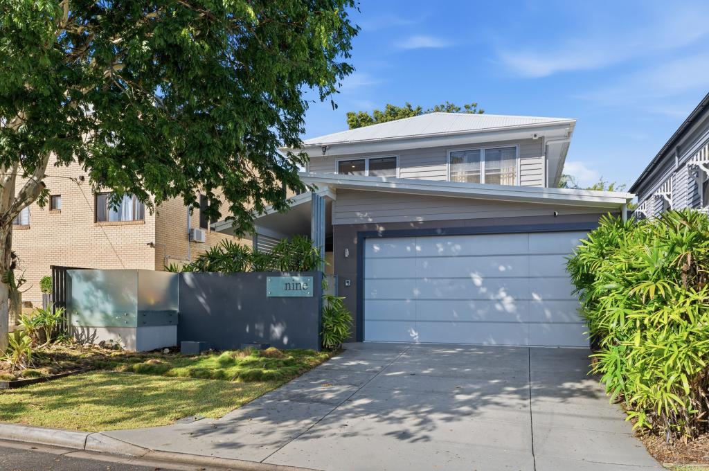 9 Blake St, Wooloowin, QLD 4030