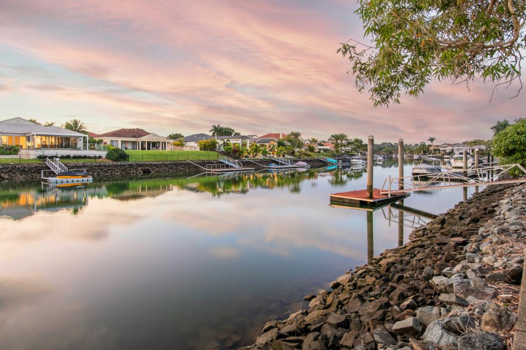 1084 Killymoon Dr, Hope Island, QLD 4212