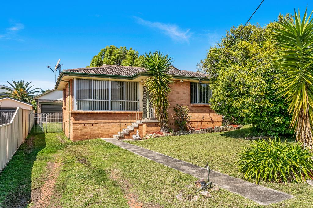 9 Hayes Ave, Mount Warrigal, NSW 2528