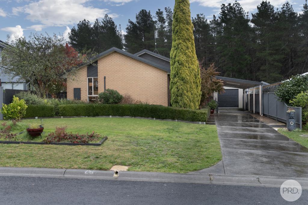2 Dianne Ct, Canadian, VIC 3350