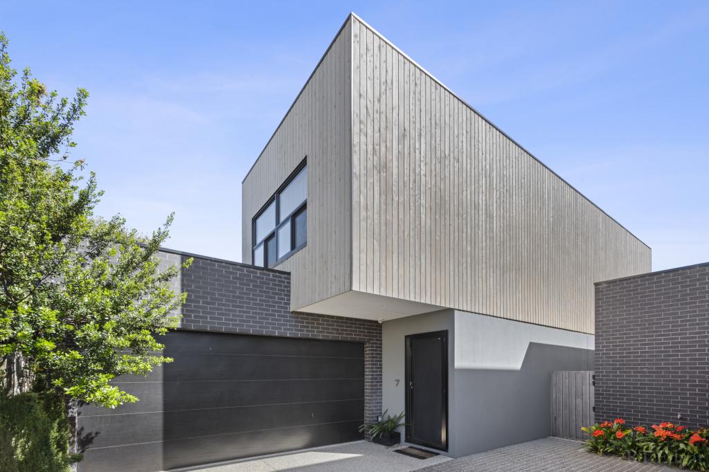 7/77 HITCHCOCK AVE, BARWON HEADS, VIC 3227