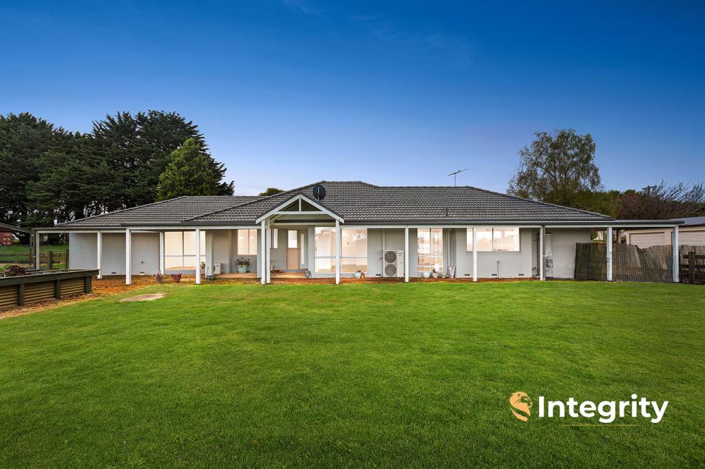 95 Orchard Rd, Kinglake, VIC 3763