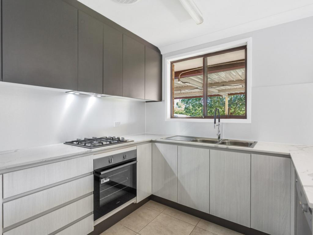 22 DENTON GR, QUAKERS HILL, NSW 2763