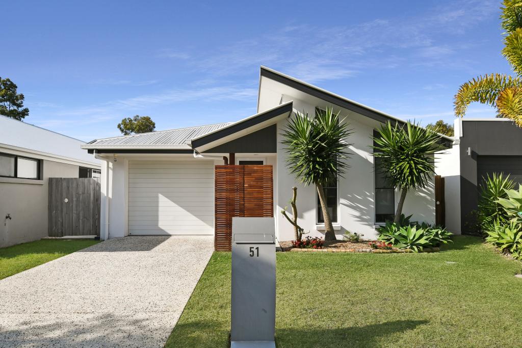 51 Carlisle Cct, Mountain Creek, QLD 4557
