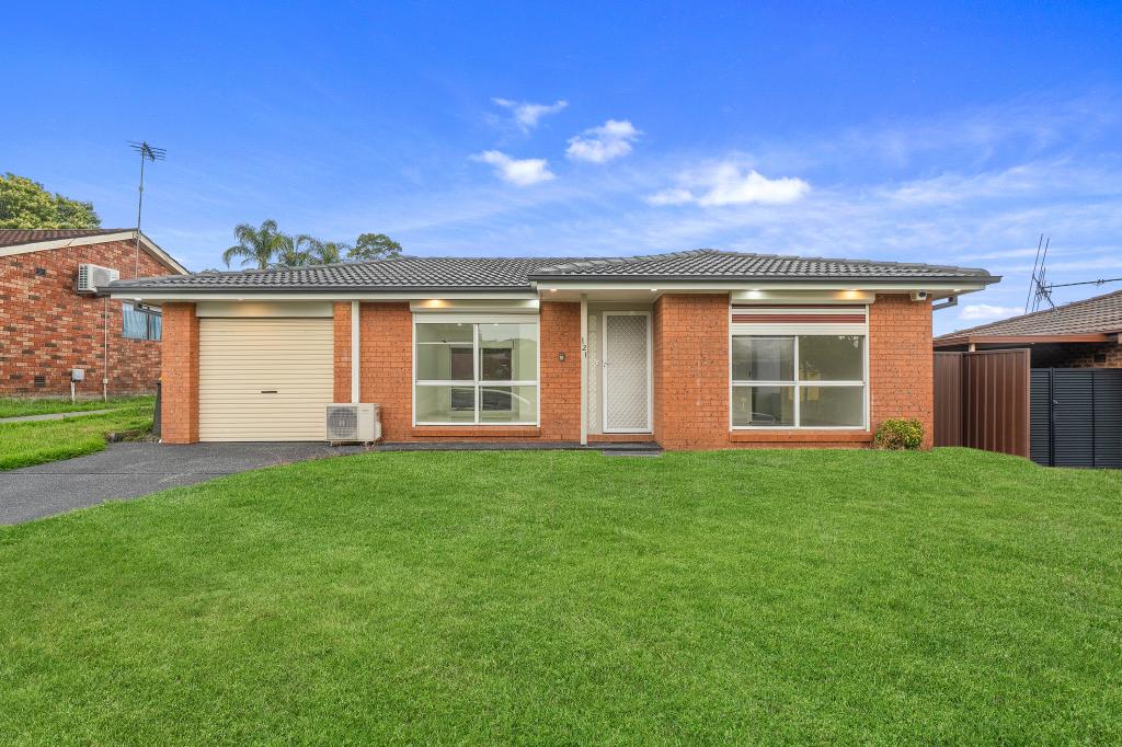 121 Wilson Rd, Green Valley, NSW 2168