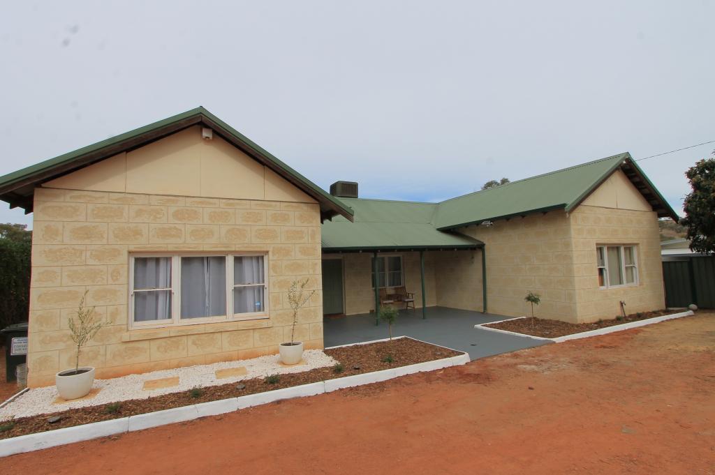 18 Connor St, Toodyay, WA 6566