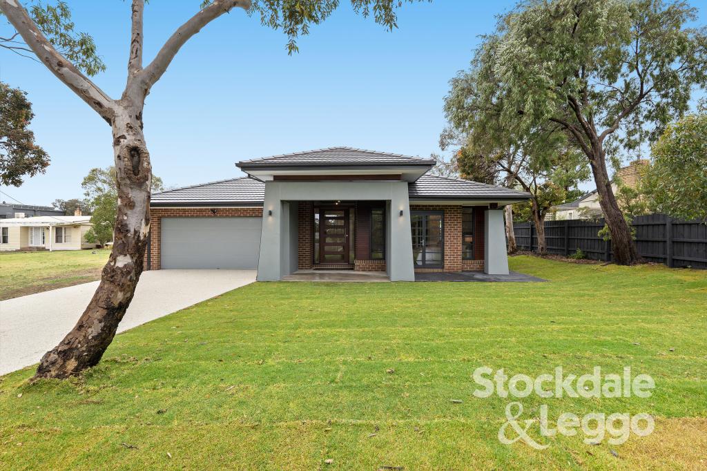 11 Government Rd, Rye, VIC 3941