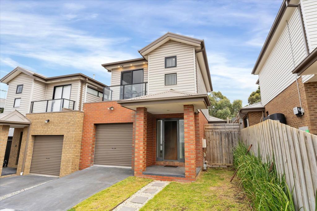 2/11 Fredrick St, Darley, VIC 3340