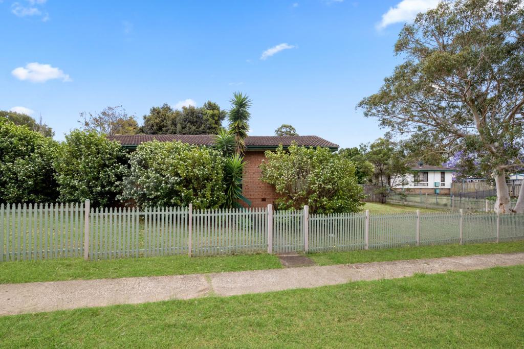 274 Riverside Dr, Airds, NSW 2560