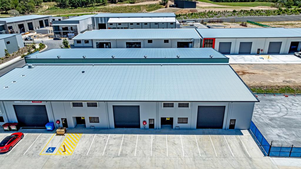 2/43 Daintree Dr, Redland Bay, QLD 4165