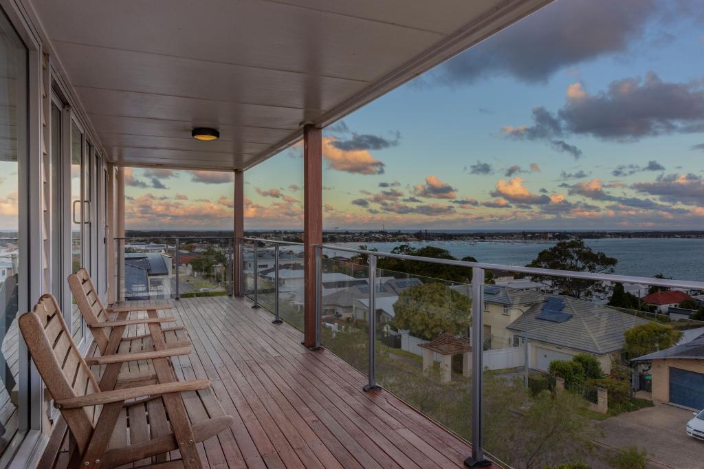 15 Meridian Cl, Belmont, NSW 2280