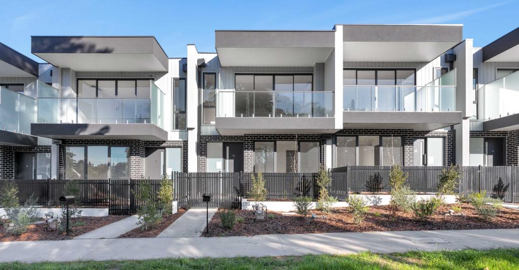 56 Station Lake Rd, Lara, VIC 3212