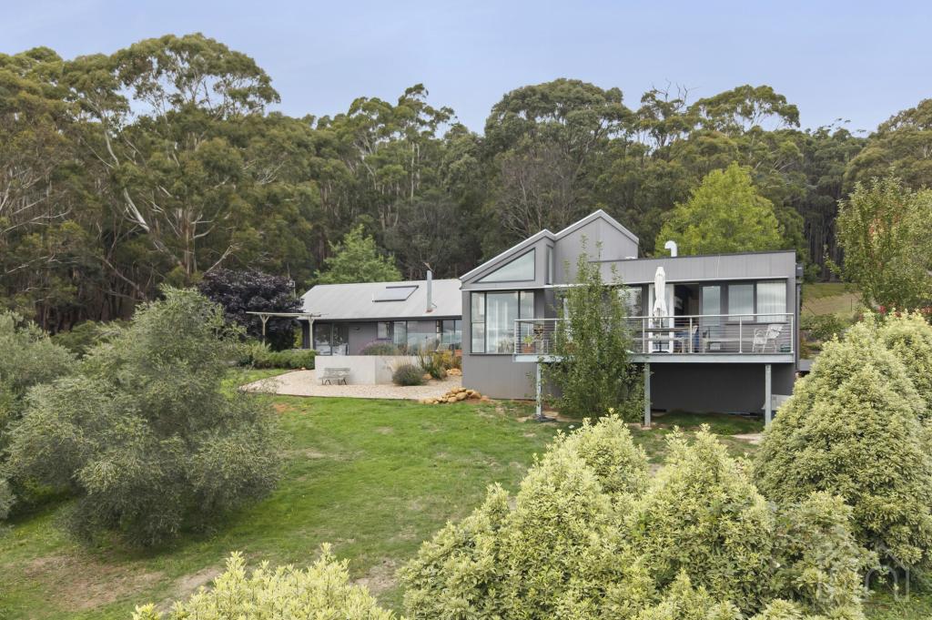 113 Lavender Farm Rd, Woodend, VIC 3442