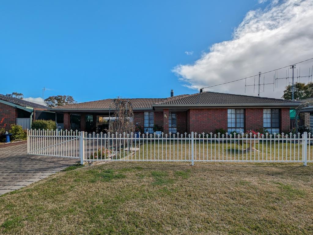 54 Boundary St, Kerang, VIC 3579