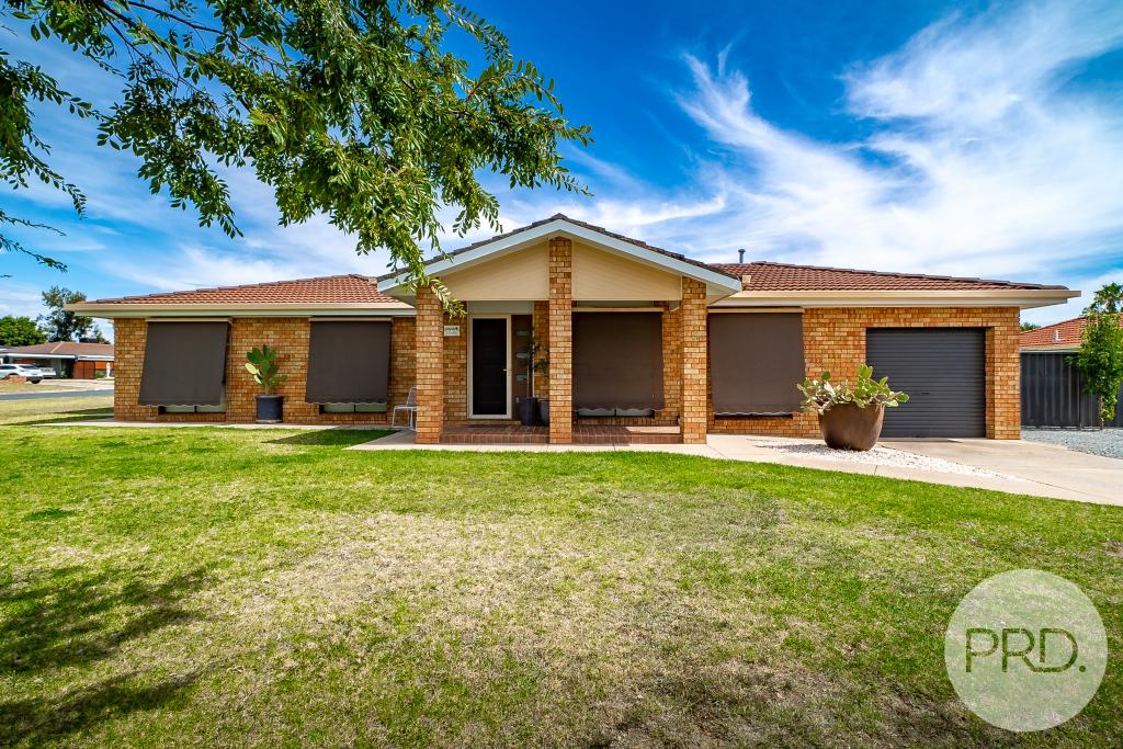 15 Tura Pl, Glenfield Park, NSW 2650