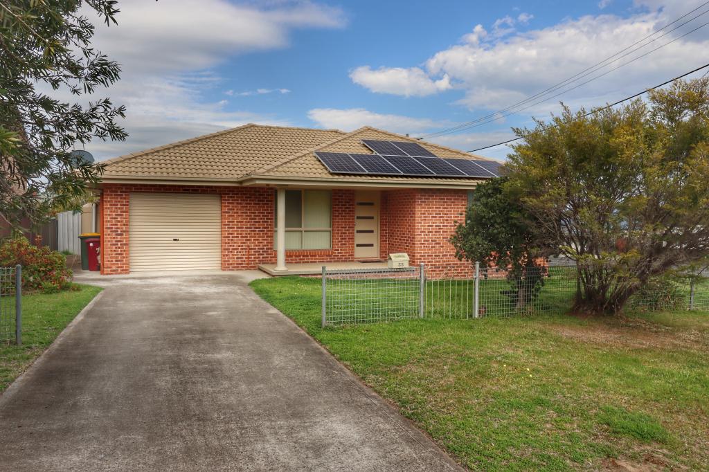 35 Brougham St, Cowra, NSW 2794