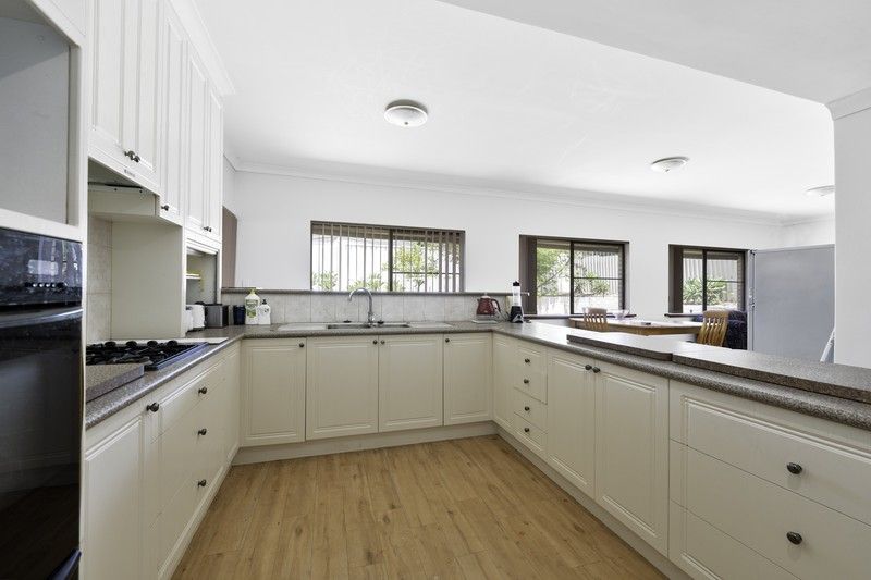 Room 4/29 Mermaid Way, Heathridge, WA 6027