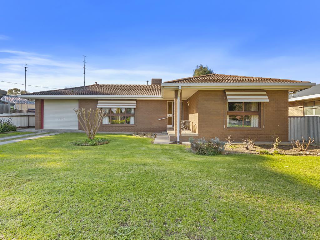 20 Short St, Tocumwal, NSW 2714