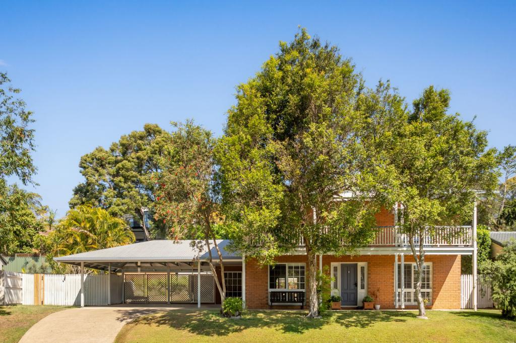32 Wyndarra St, Kenmore, QLD 4069