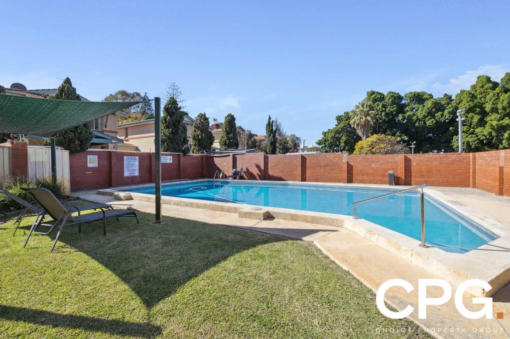 1/8 Hampton St, Burswood, WA 6100