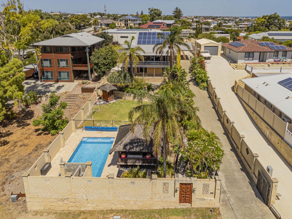 24 Cox Cres, Quinns Rocks, WA 6030
