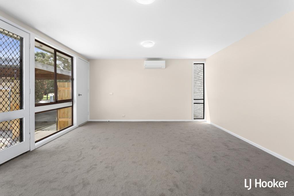 37 Chirnside Cct, Kambah, ACT 2902