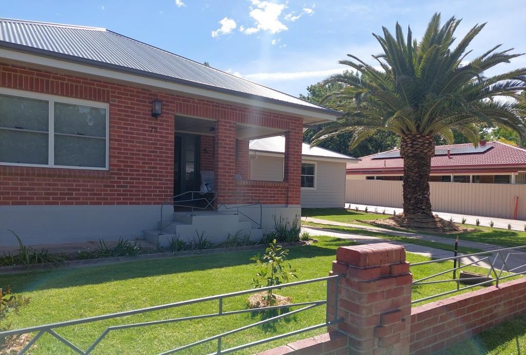 1/75 Fitzroy St, Tumut, NSW 2720