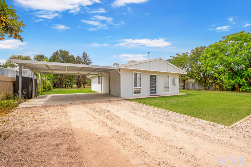 63 Schwab Rd, Yenda, NSW 2681