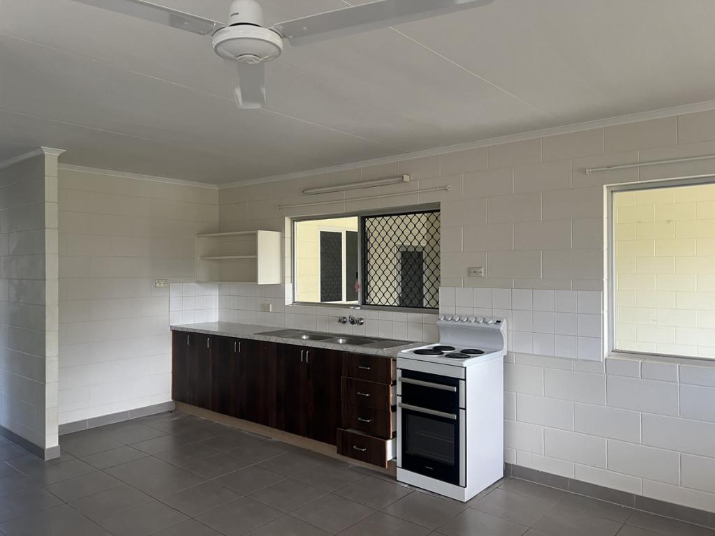 1/18 Peters St, Mareeba, QLD 4880